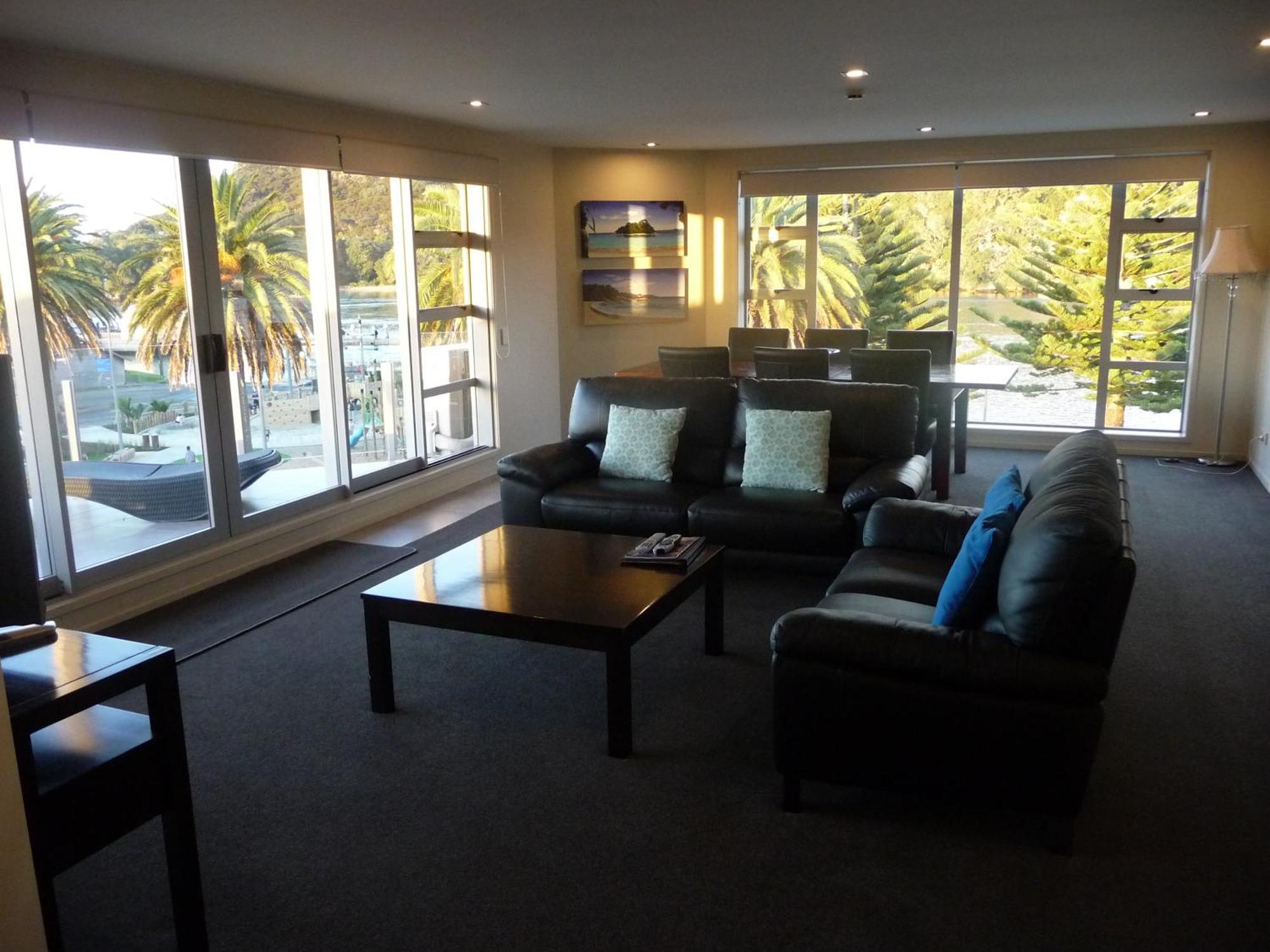 Aparthotel Esplanade 4*
